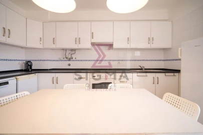 Apartamento T3 para Venda em Bombarral e Vale Covo