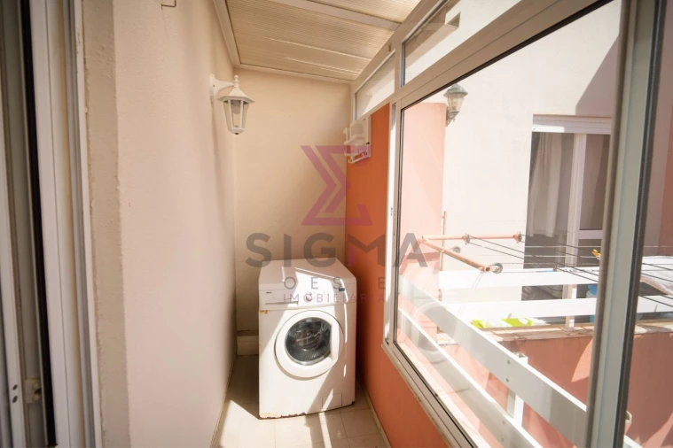 Apartamento T3 para Venda em Bombarral e Vale Covo Foto 46