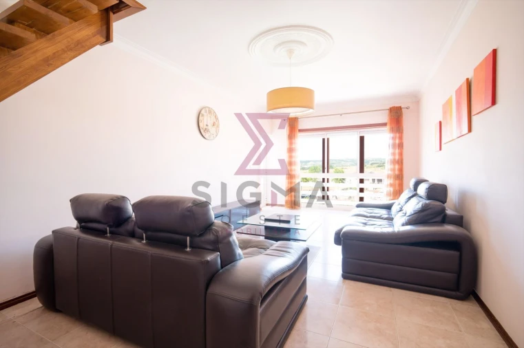 Apartamento T3 para Venda em Bombarral e Vale Covo Foto 2