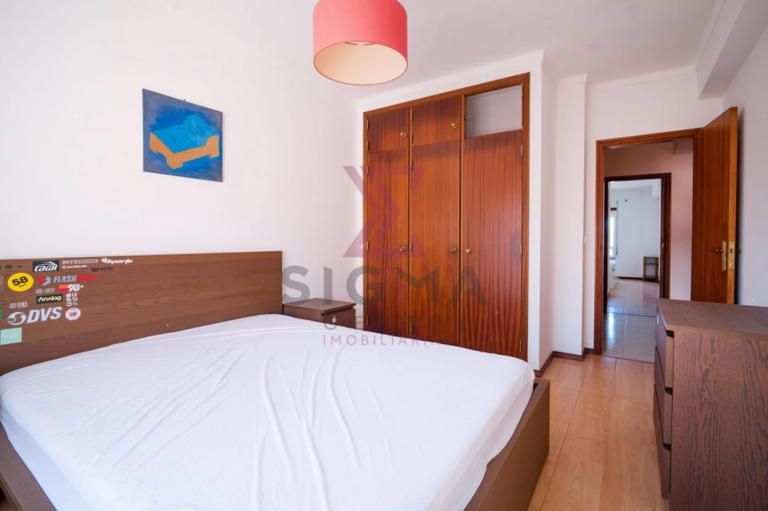 Apartamento T3 para Venda em Bombarral e Vale Covo Foto 29