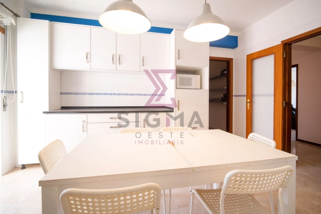 Apartamento T3 para Venda em Bombarral e Vale Covo Foto 43