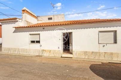 Moradia T5 para Venda em Santo Amaro