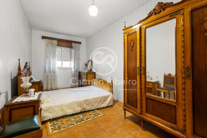 Moradia T5 para Venda em Santo Amaro