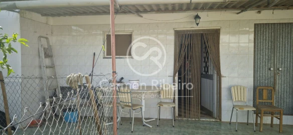 Moradia T5 para Venda em Santo Amaro