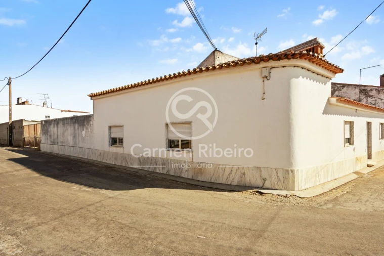 Moradia T5 para Venda em Santo Amaro Foto 2