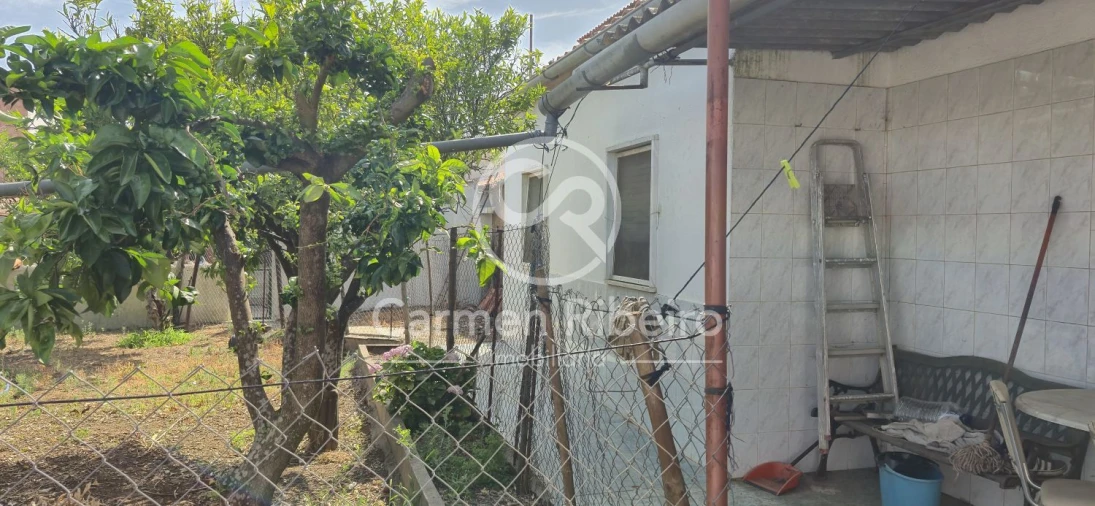 Moradia T5 para Venda em Santo Amaro Foto 16