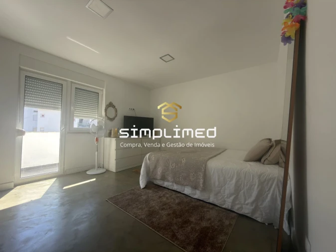Apartamento T2 para Venda em Alto do Seixalinho, Santo André e Verderena