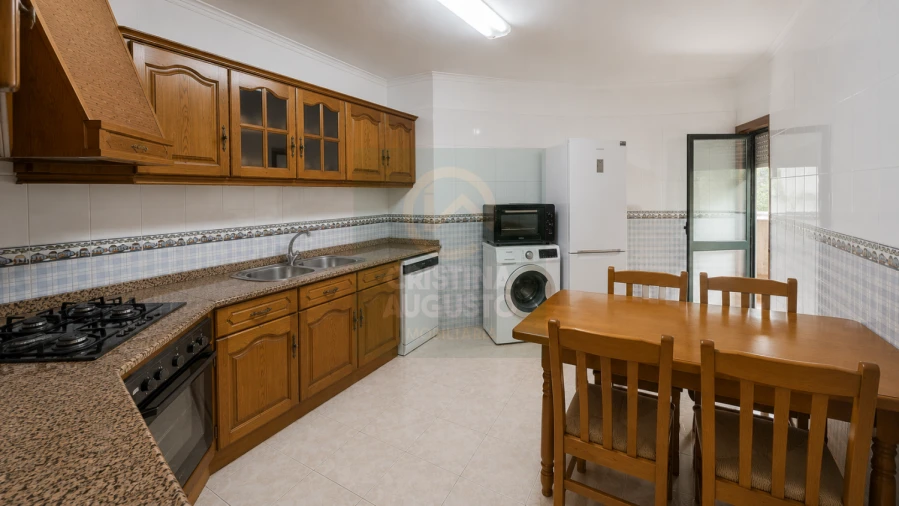 Apartamento T3 para Venda em Castelo Branco Foto 3