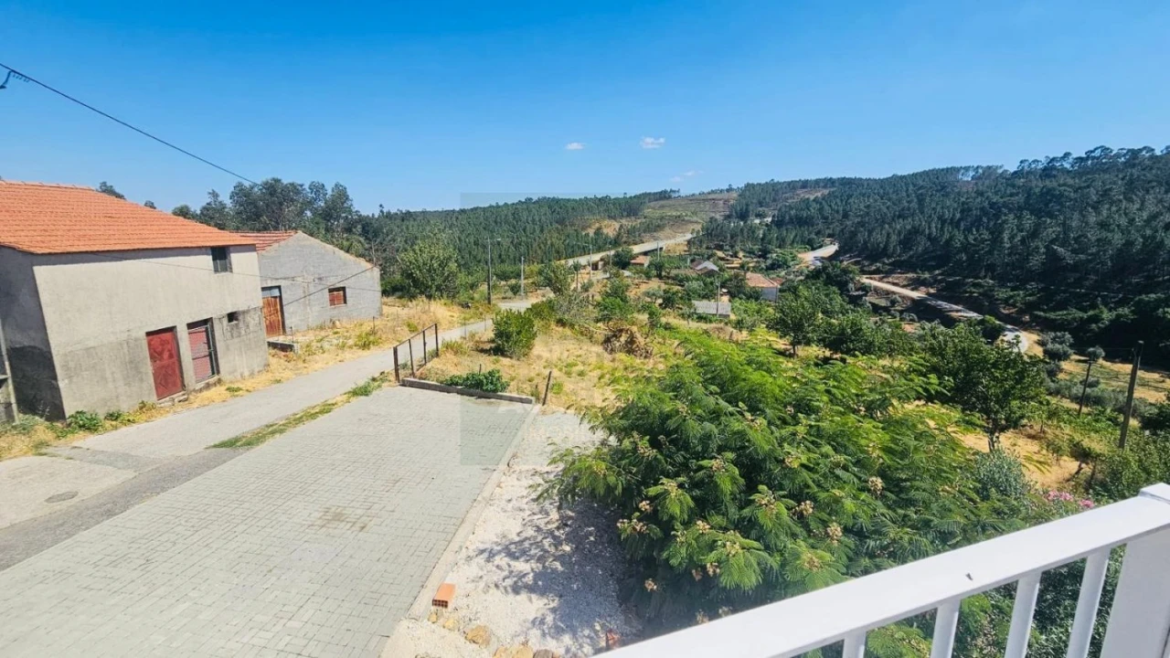 Moradia T3 para Venda em Sobreira Formosa e Alvito da Beira Foto 18