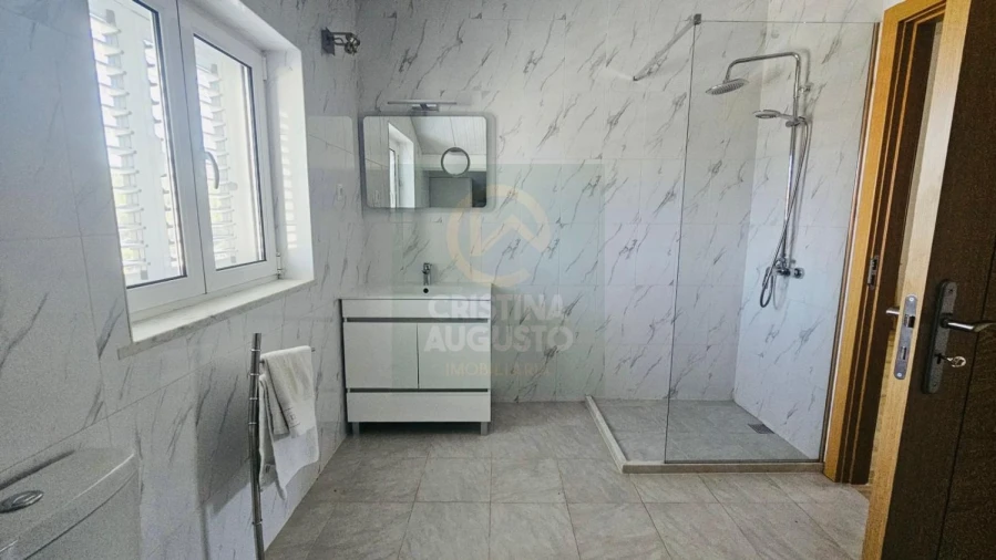 Moradia T3 para Venda em Sobreira Formosa e Alvito da Beira Foto 15