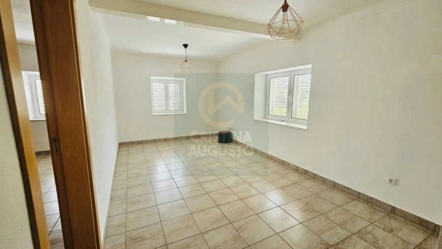 Moradia T3 para Venda em Sobreira Formosa e Alvito da Beira Foto 4