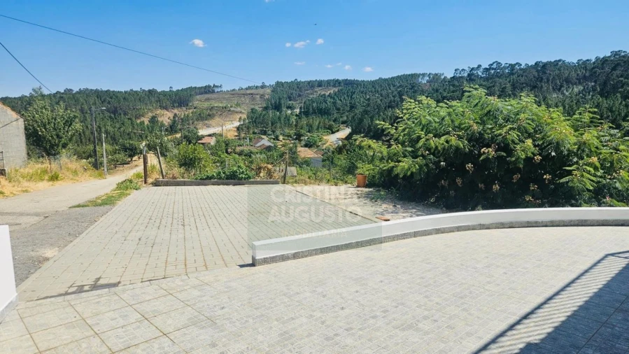 Moradia T3 para Venda em Sobreira Formosa e Alvito da Beira Foto 21