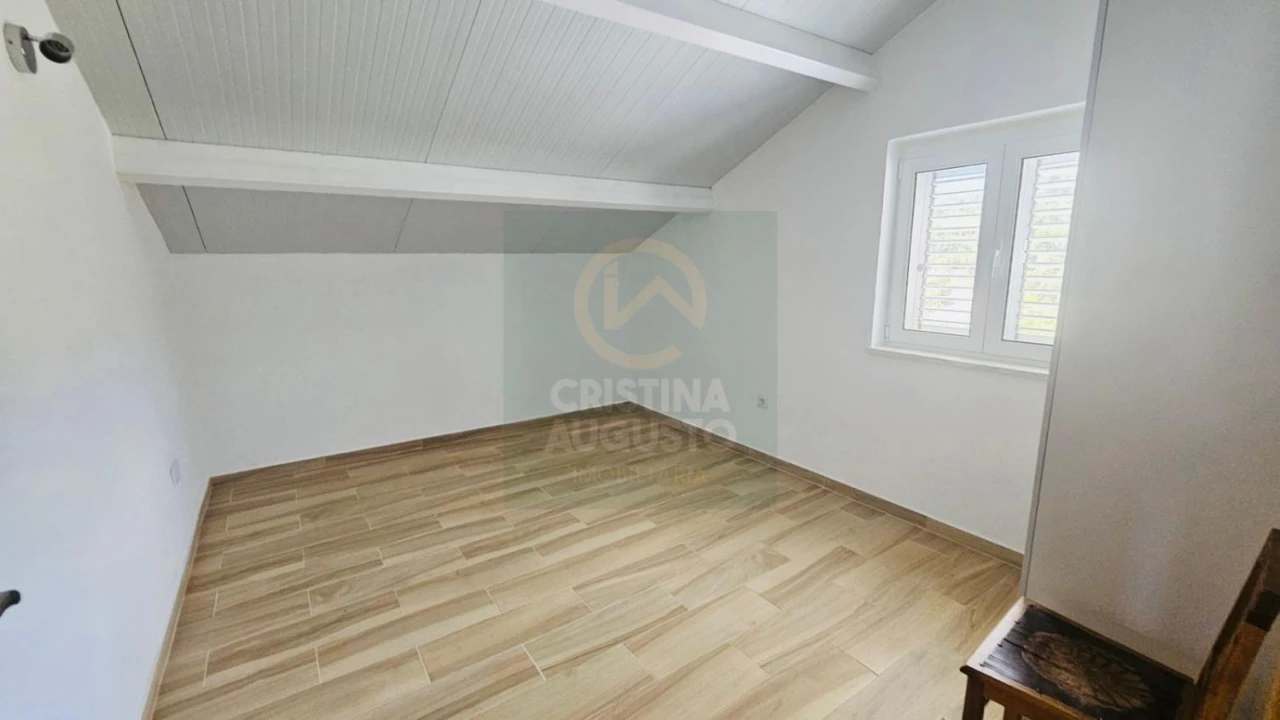 Moradia T3 para Venda em Sobreira Formosa e Alvito da Beira Foto 11