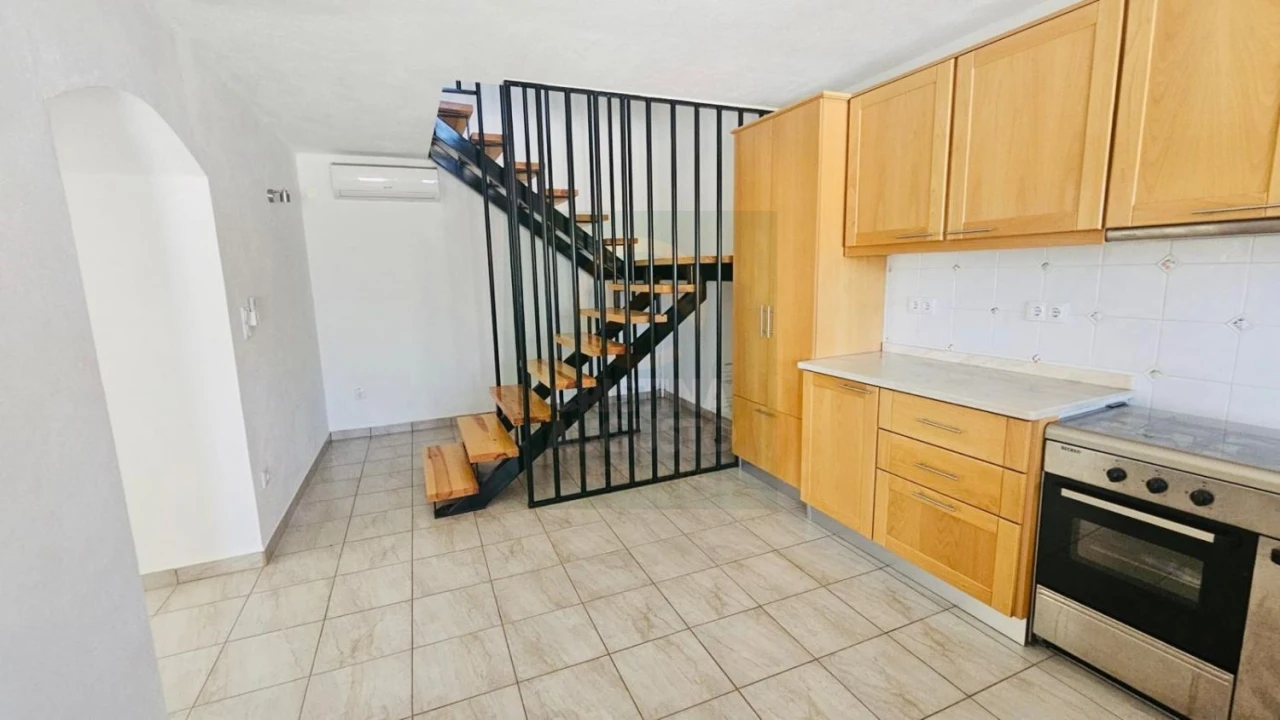 Moradia T3 para Venda em Sobreira Formosa e Alvito da Beira Foto 1