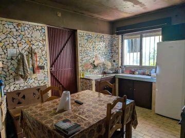 Moradia T4 para Venda em Cernache do Bonjardim, Nesperal e Palhais
