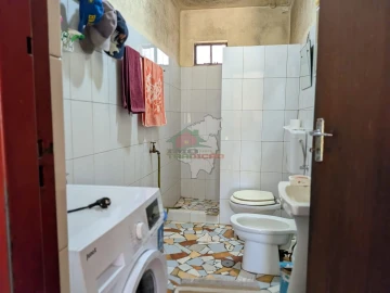 Moradia T4 para Venda em Cernache do Bonjardim, Nesperal e Palhais