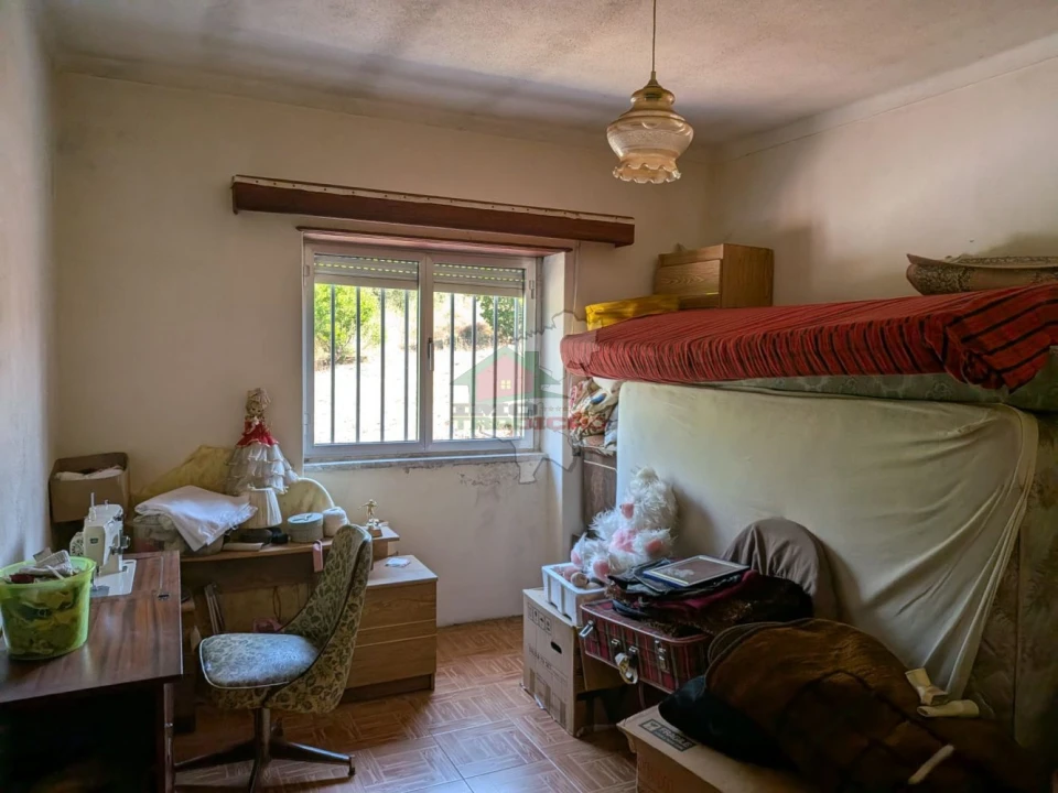 Moradia T4 para Venda em Cernache do Bonjardim, Nesperal e Palhais Foto 41