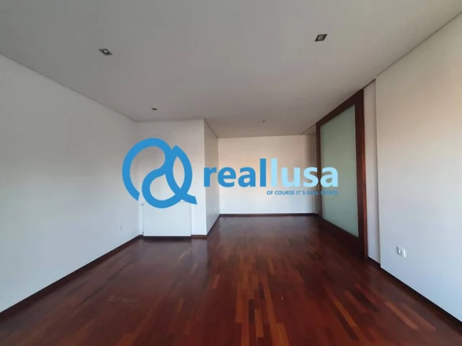 Apartamento T1 para Venda em Bonfim Foto 5