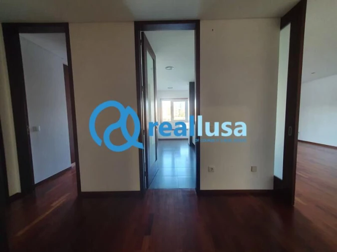 Apartamento T1 para Venda em Bonfim Foto 6