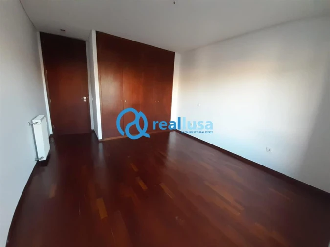 Apartamento T1 para Venda em Bonfim Foto 8