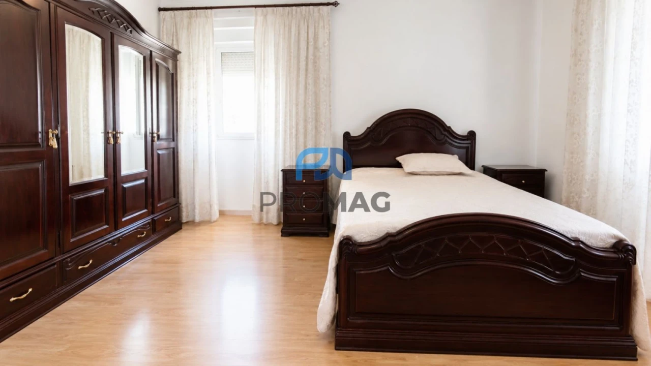 Moradia T6 para Venda em São Martinho de Mouros Foto 31