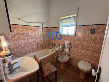 Moradia T4 para Venda em Vilar de Andorinho