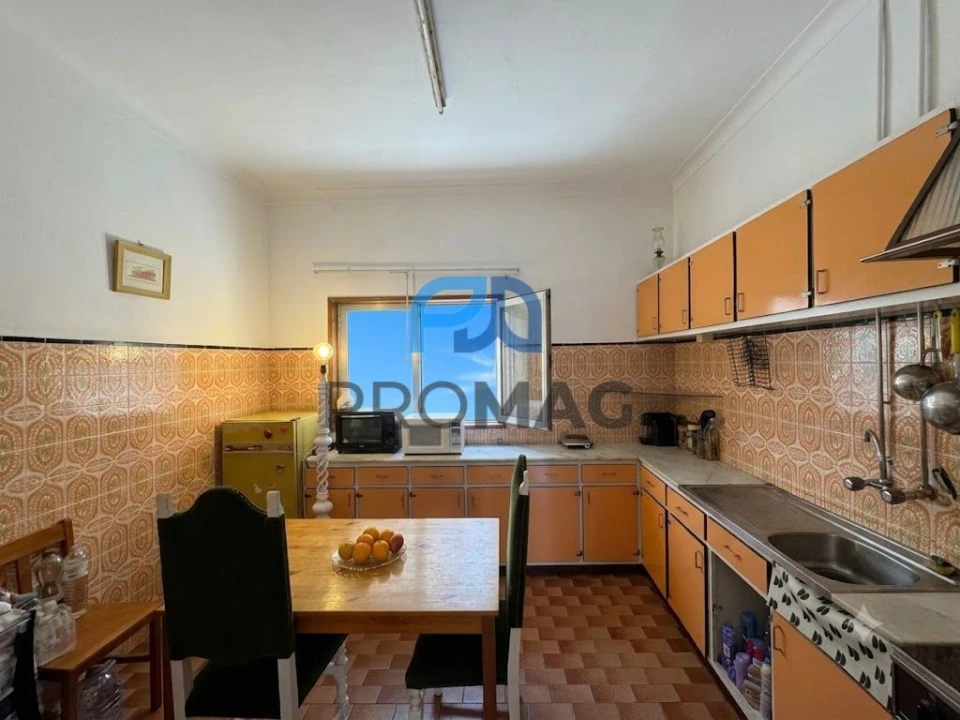Moradia T4 para Venda em Vilar de Andorinho Foto 16