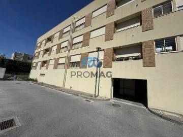 Apartamento T3 para Venda em Amarante (São Gonçalo), Madalena, Cepelos e Gatão