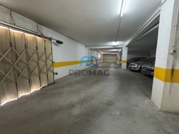 Apartamento T3 para Venda em Amarante (São Gonçalo), Madalena, Cepelos e Gatão