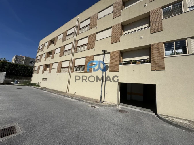 Apartamento T3 para Venda em Amarante (São Gonçalo), Madalena, Cepelos e Gatão Foto 2