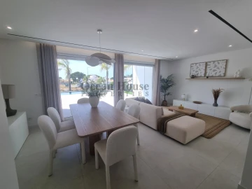 Moradia T3 para Venda em Quarteira