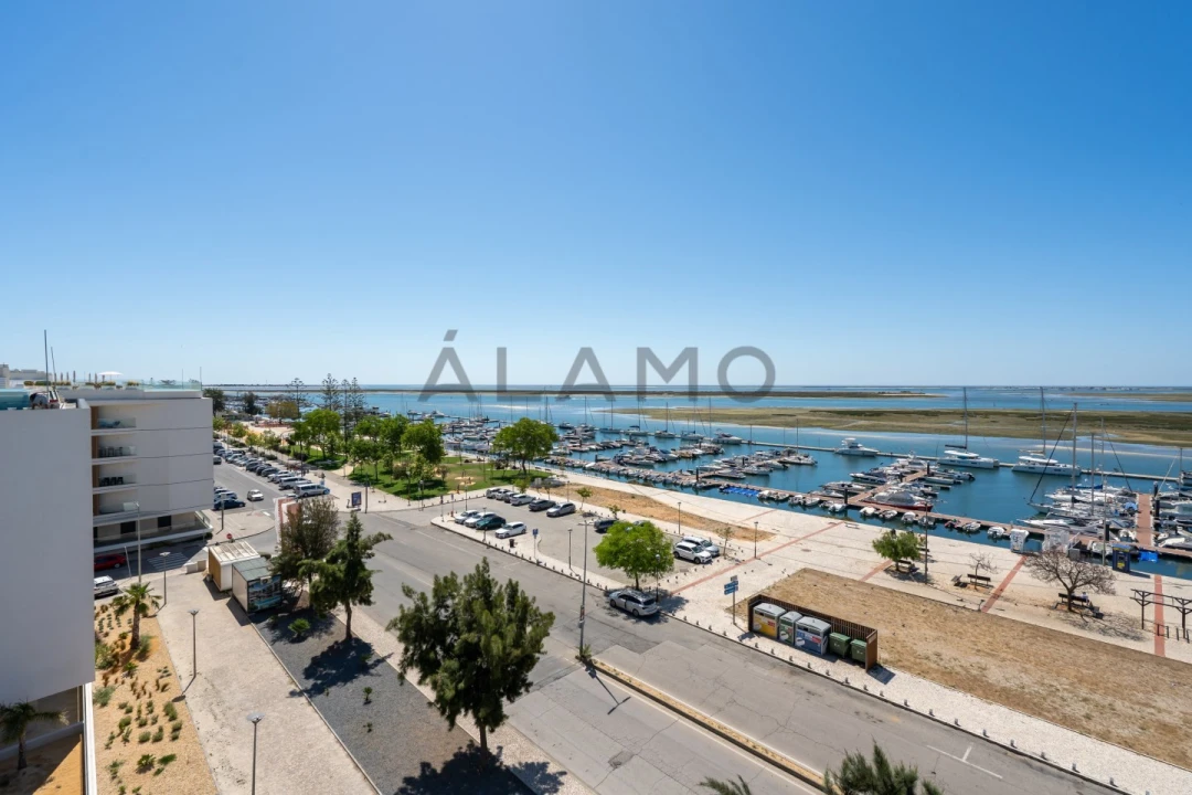 Apartamento T1 para Venda em Olhão Foto 26