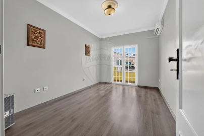 Moradia T4 para Venda em Palmela