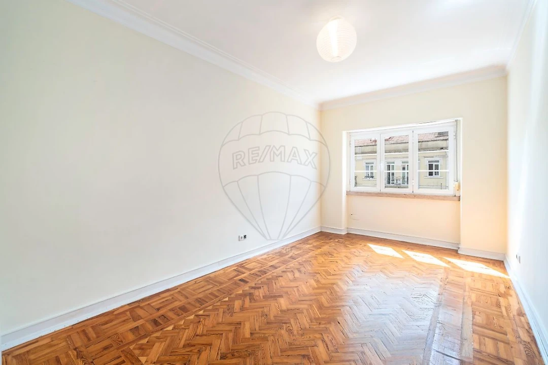 Apartamento T4 para Venda em Penha de França Foto 17