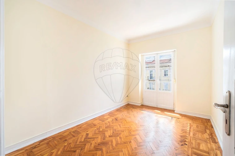Apartamento T4 para Venda em Penha de França Foto 23