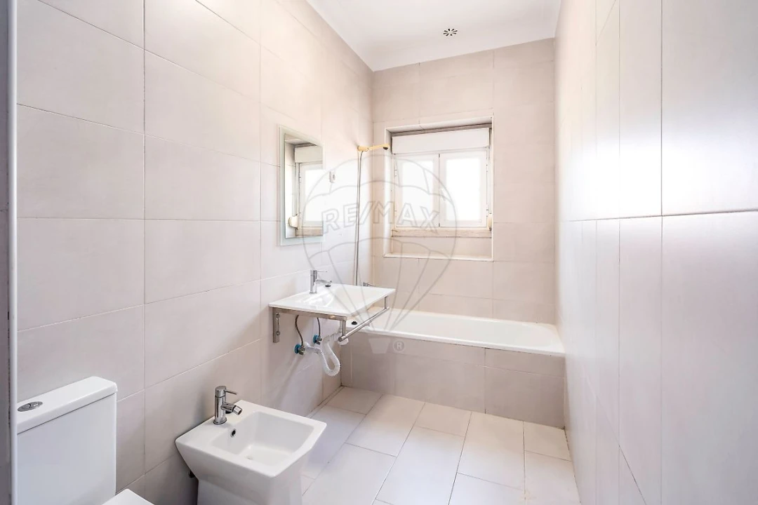 Apartamento T4 para Venda em Penha de França Foto 12