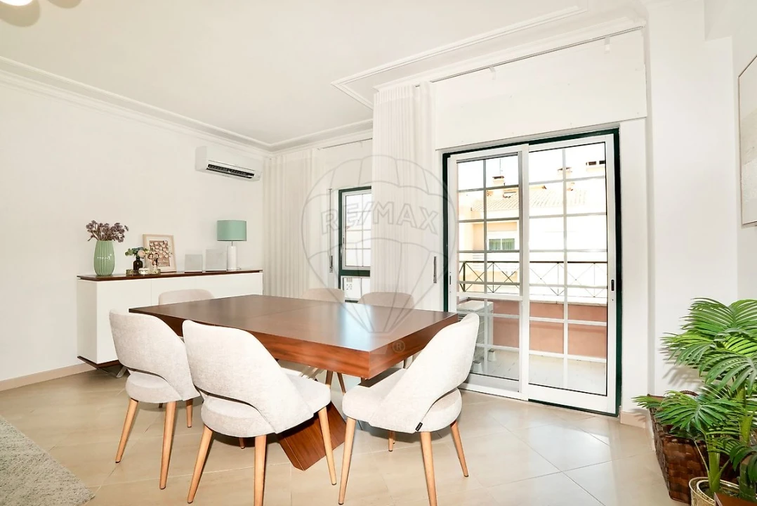 Apartamento T3 para Venda em Vialonga Foto 7