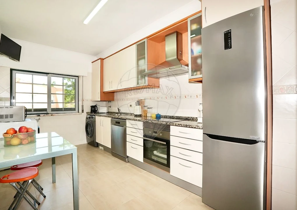 Apartamento T3 para Venda em Vialonga Foto 12