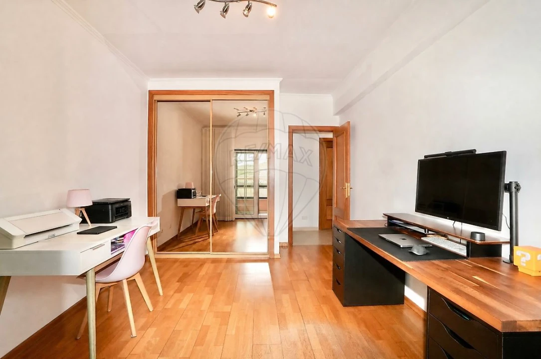 Apartamento T3 para Venda em Vialonga Foto 21