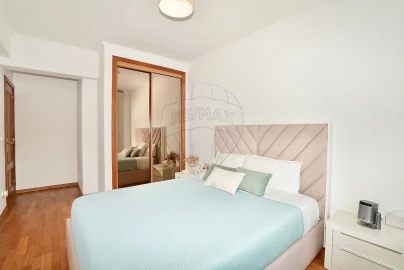Apartamento T3 para Venda em Vialonga