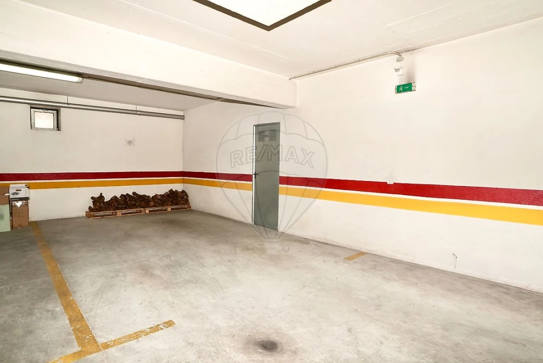 Apartamento T3 para Venda em Vialonga Foto 31