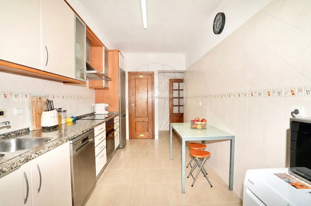 Apartamento T3 para Venda em Vialonga Foto 14