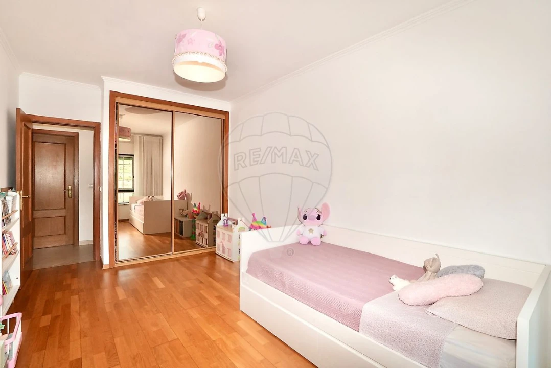 Apartamento T3 para Venda em Vialonga Foto 29