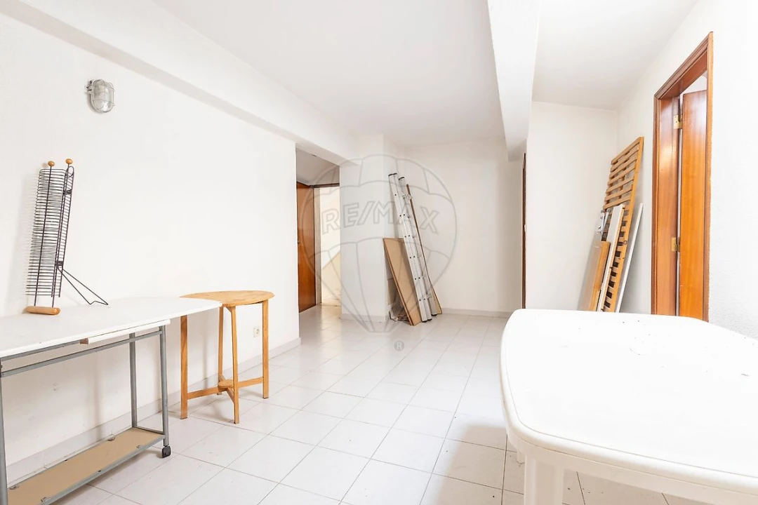 Apartamento T3 para Venda em Carregado e Cadafais Foto 29
