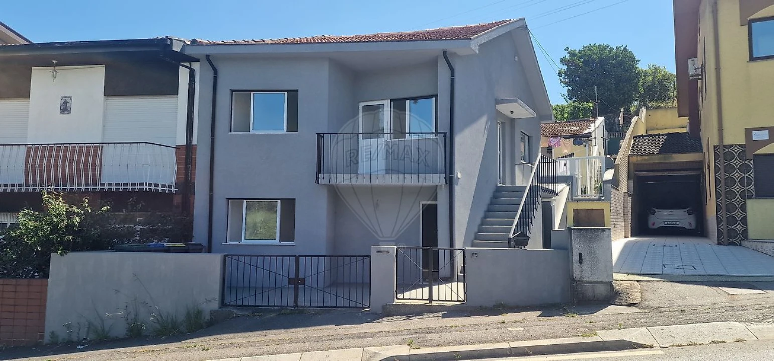 Moradia T2 para Arrendamento em Pedrouços Foto 10
