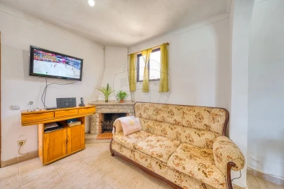 Moradia T3 para Venda em Aveiras de Baixo