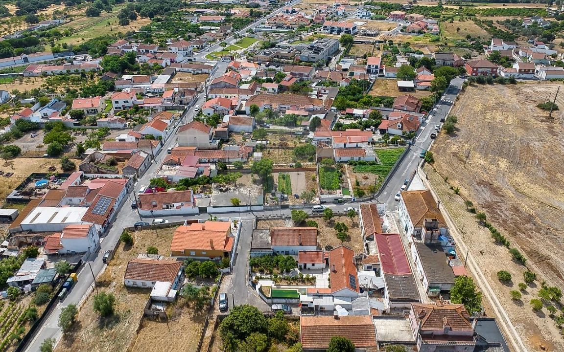 Moradia T3 para Venda em Aveiras de Baixo Foto 24