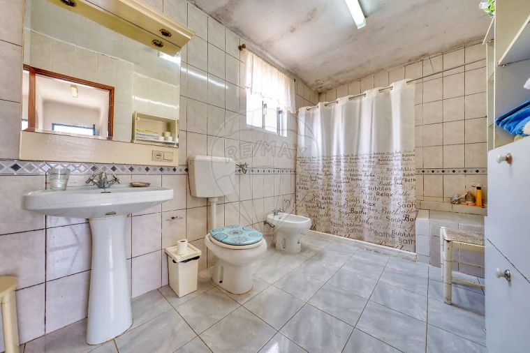 Moradia T3 para Venda em Aveiras de Baixo Foto 22