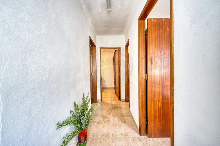 Moradia T3 para Venda em Aveiras de Baixo Foto 43