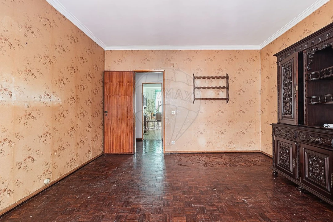 Apartamento T2 para Venda em Venteira Foto 22